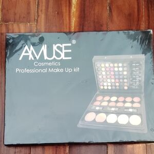 Eyeshadow Palette - Vibrant Multi-Color Shades